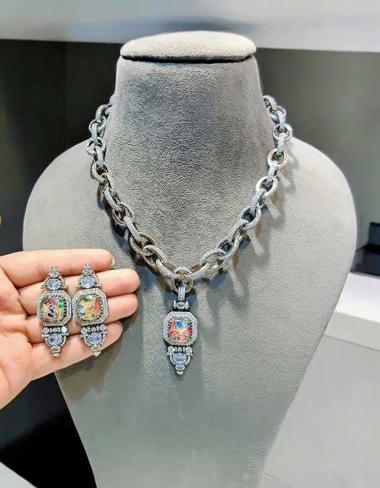 Sparkling American diamond necklace
